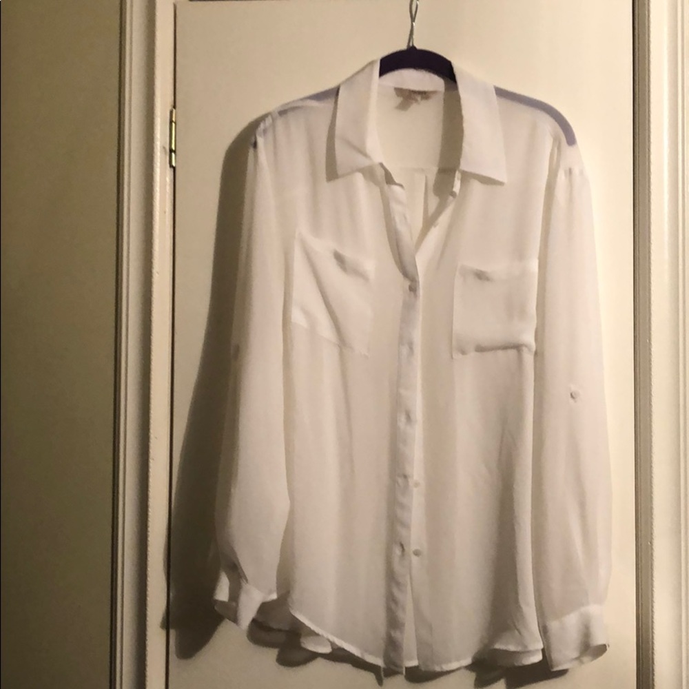 White sheet blouse